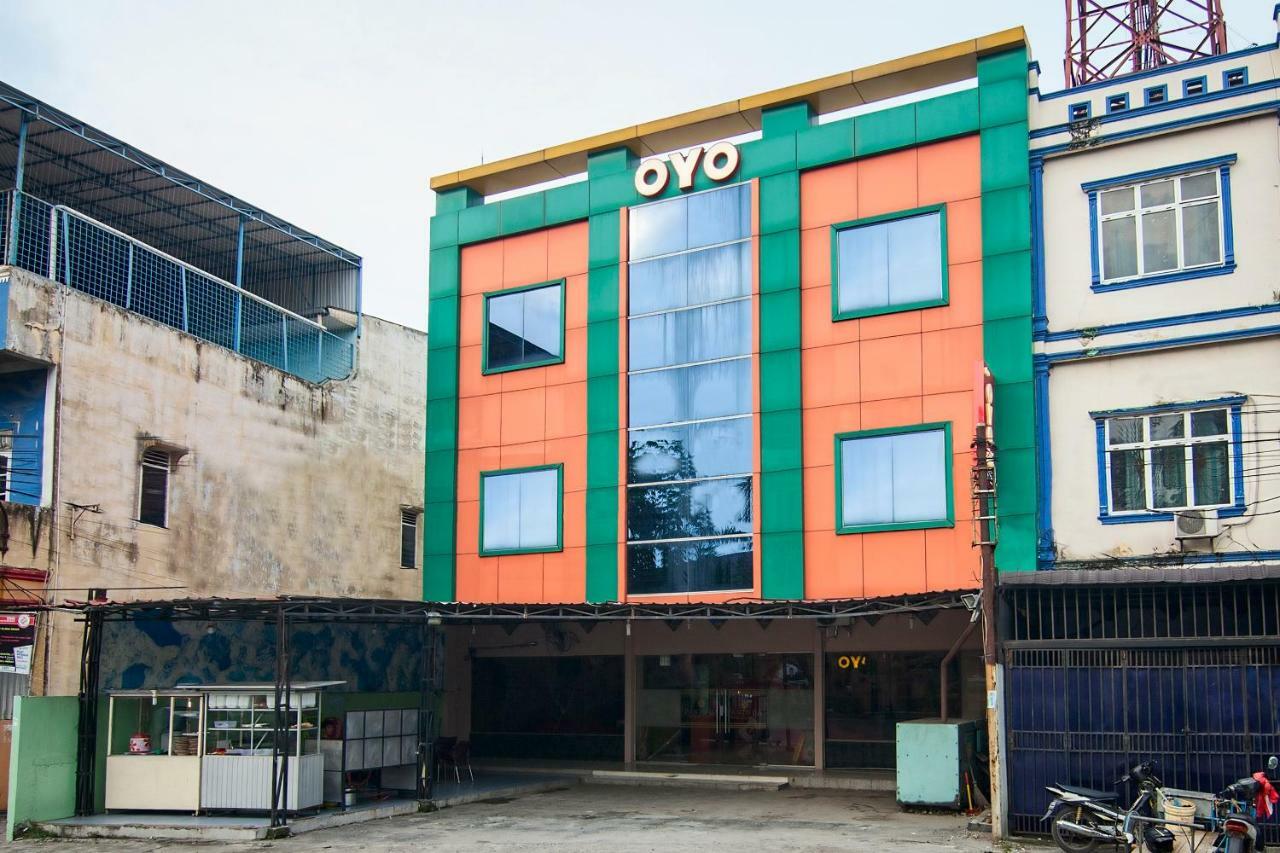 Oyo 529 Hotel Paninda Μεντάν Εξωτερικό φωτογραφία