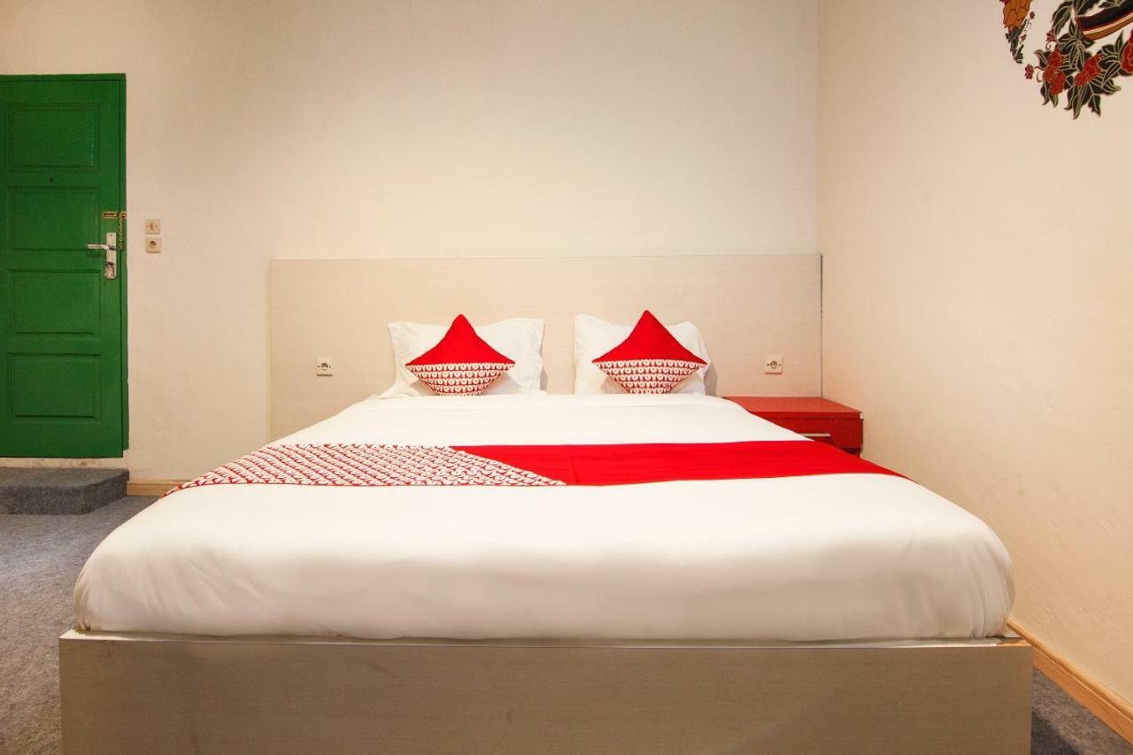 Oyo 529 Hotel Paninda Μεντάν Εξωτερικό φωτογραφία