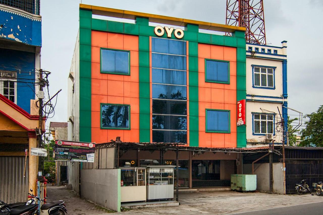 Oyo 529 Hotel Paninda Μεντάν Εξωτερικό φωτογραφία