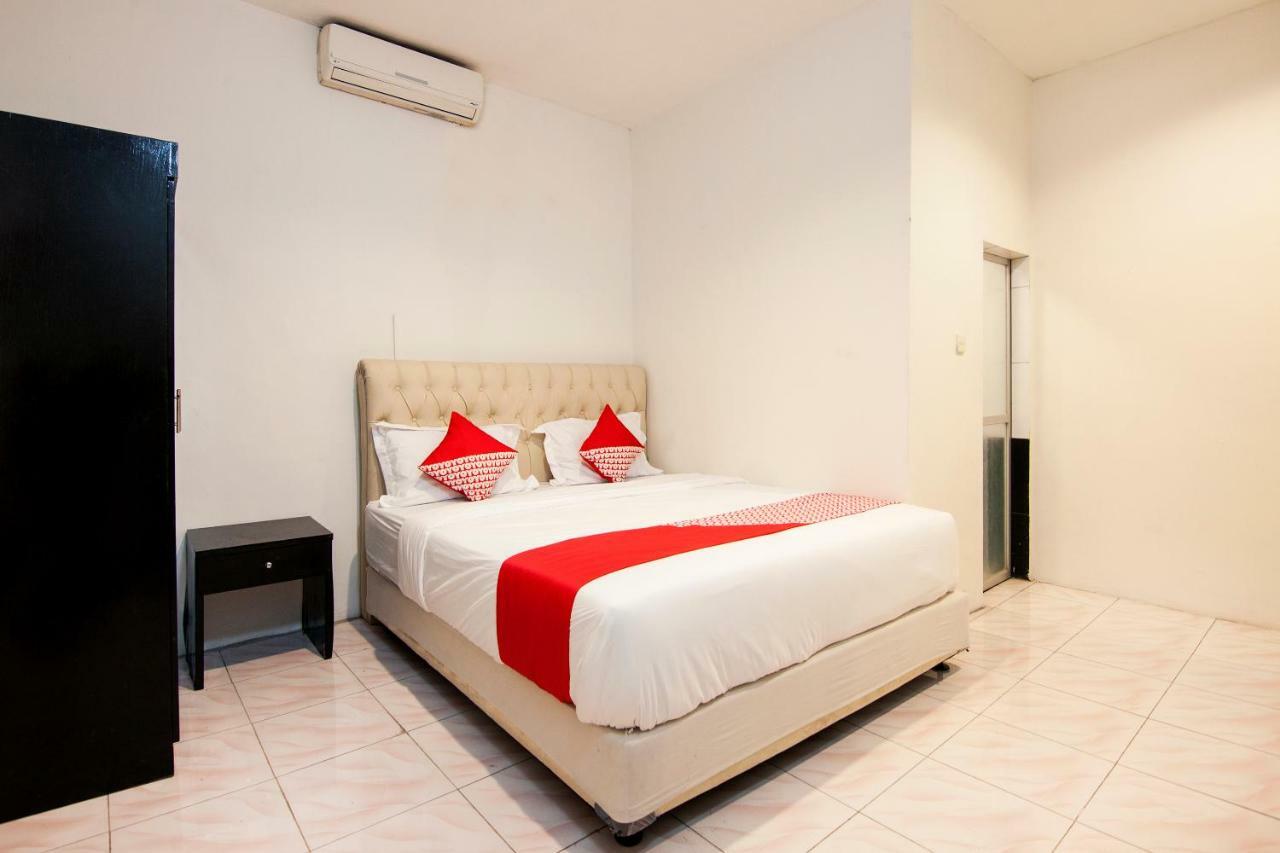 Oyo 529 Hotel Paninda Μεντάν Εξωτερικό φωτογραφία