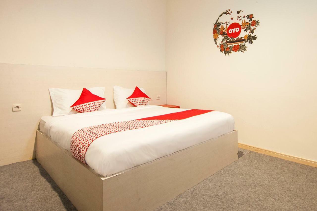 Oyo 529 Hotel Paninda Μεντάν Εξωτερικό φωτογραφία