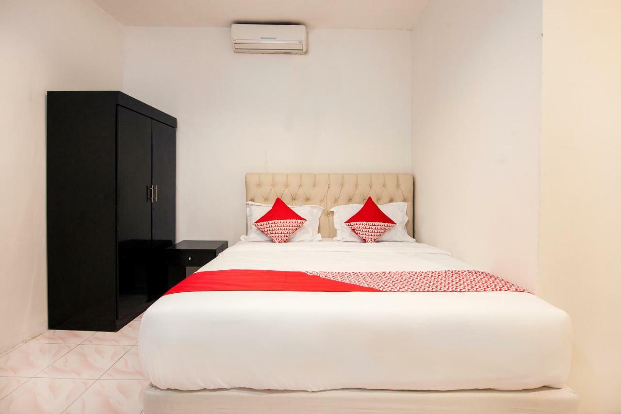 Oyo 529 Hotel Paninda Μεντάν Εξωτερικό φωτογραφία